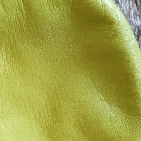 Vintage chartreuse lime kiss lock coin purse - Picture 5 of 6